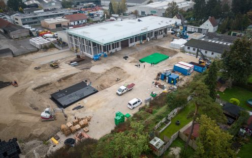 Logistics Center with green roofs and parking lots